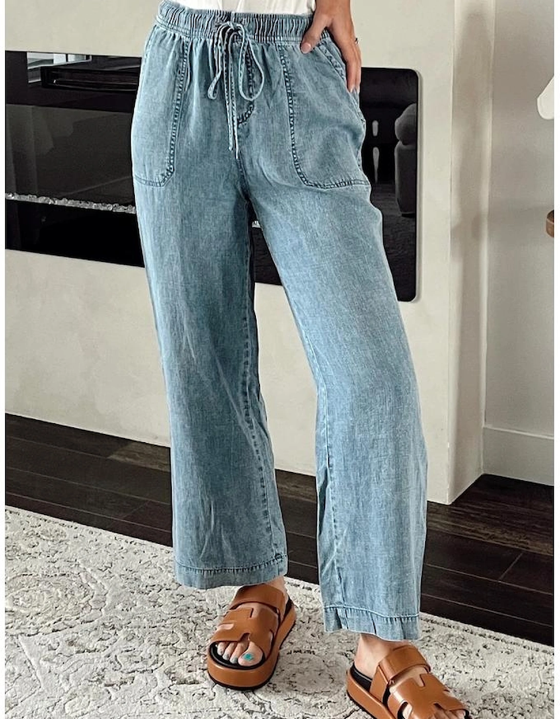 Myosotis Mineral Wash Drawstring Waist Loose Straight Denim Pants