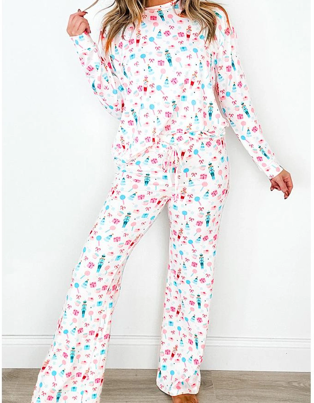 White Christmas Pattern Long Sleeve Top and Wide Leg Pants Set