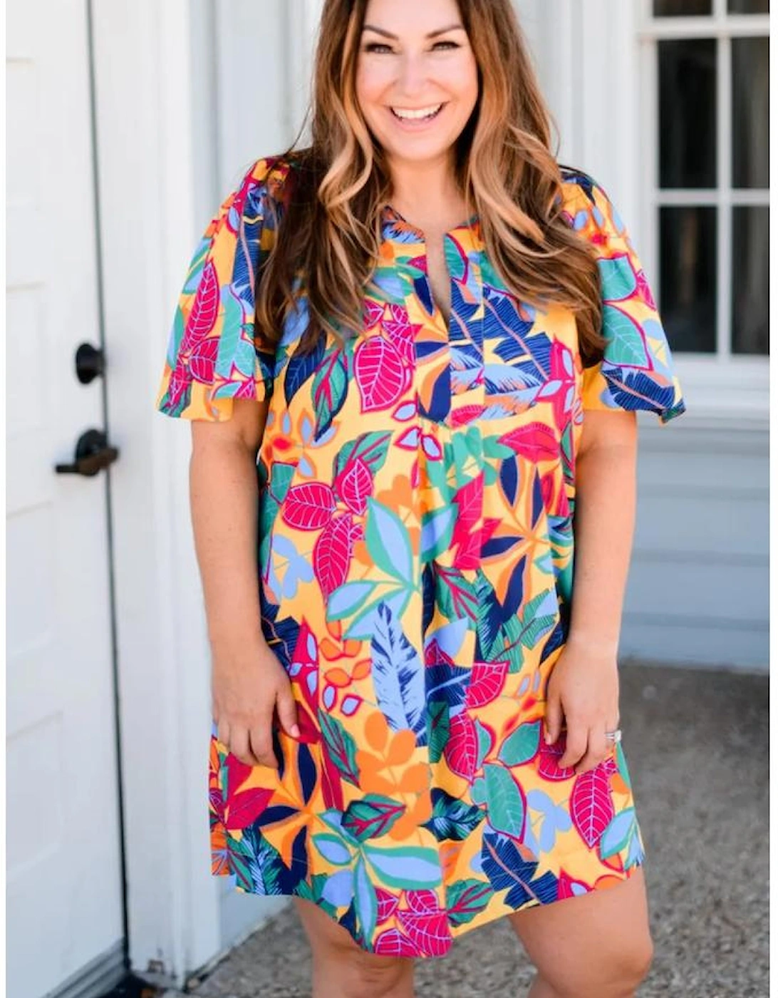 Multicolour Plus Size Leafy Print Split Neck Short Sleeve Shift Dress, 5 of 4