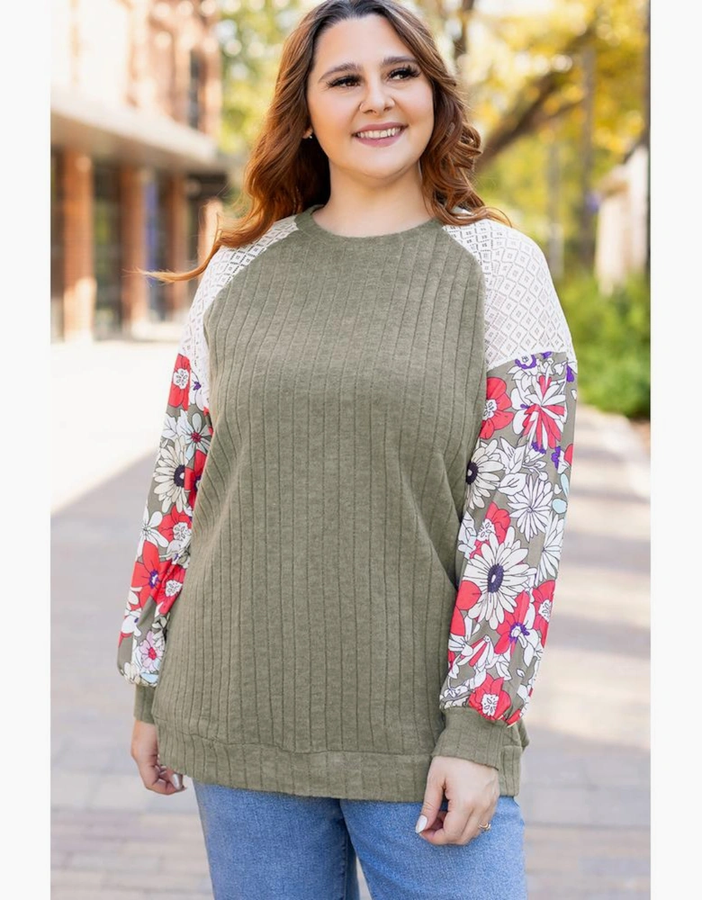 Vineyard Green Plus Size Textured Floral Patchwork Raglan Sleeve Blouse