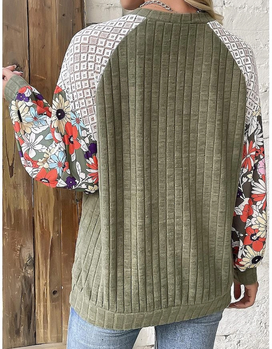 Vineyard Green Plus Size Textured Floral Patchwork Raglan Sleeve Blouse