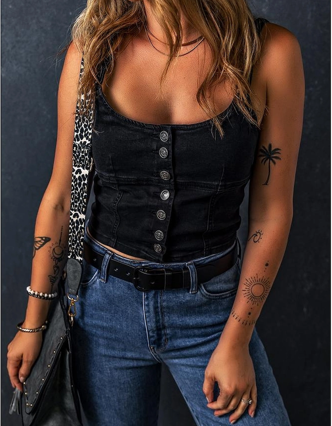 Black Acid Wash Buttoned Cropped Slim Denim Tank Top
