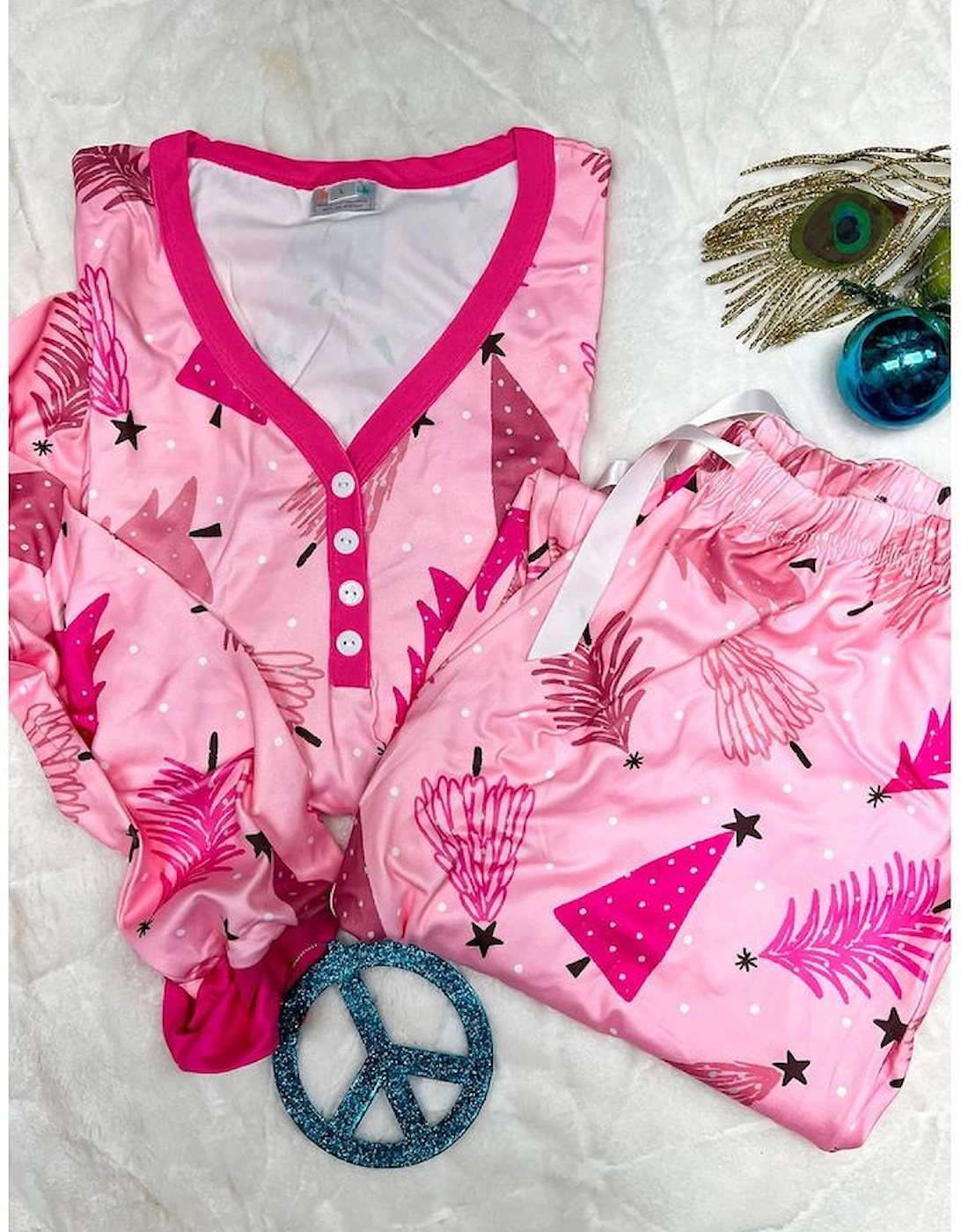 Pink Christmas Tree Print V Neck Buttoned Pullover and Drawstring Pants Lounge Set