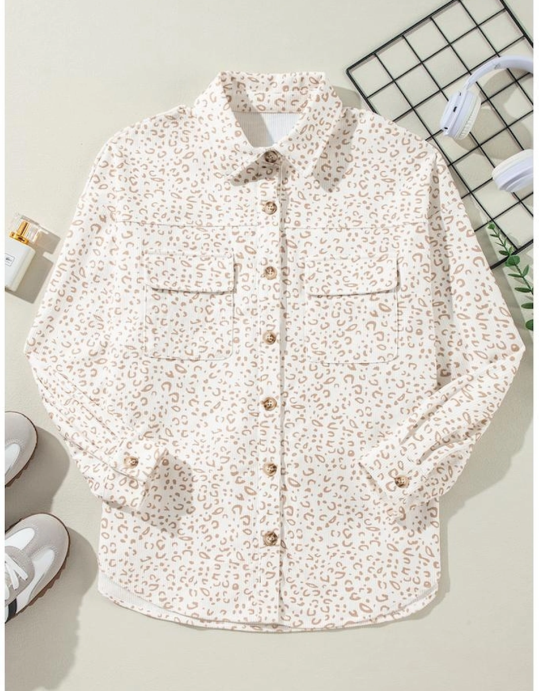 Beige Leopard Print Flap Pockets Buttoned Corduroy Shacket