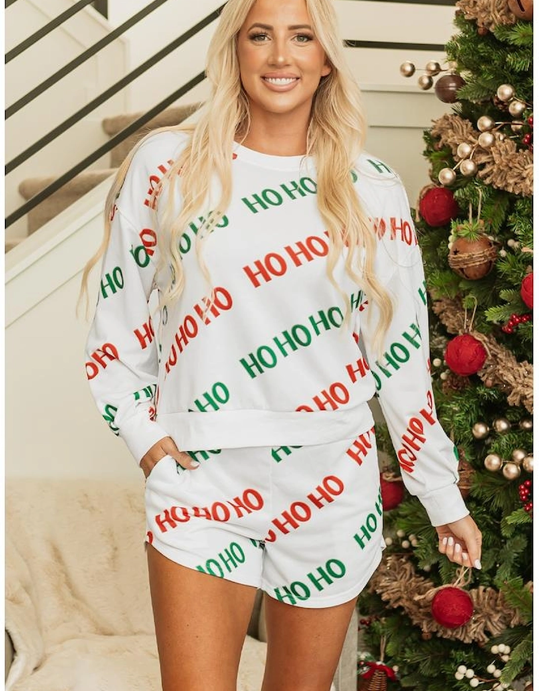 White Christmas HOHOHO Print Drop Shoulder Pullover and Casual Shorts Set