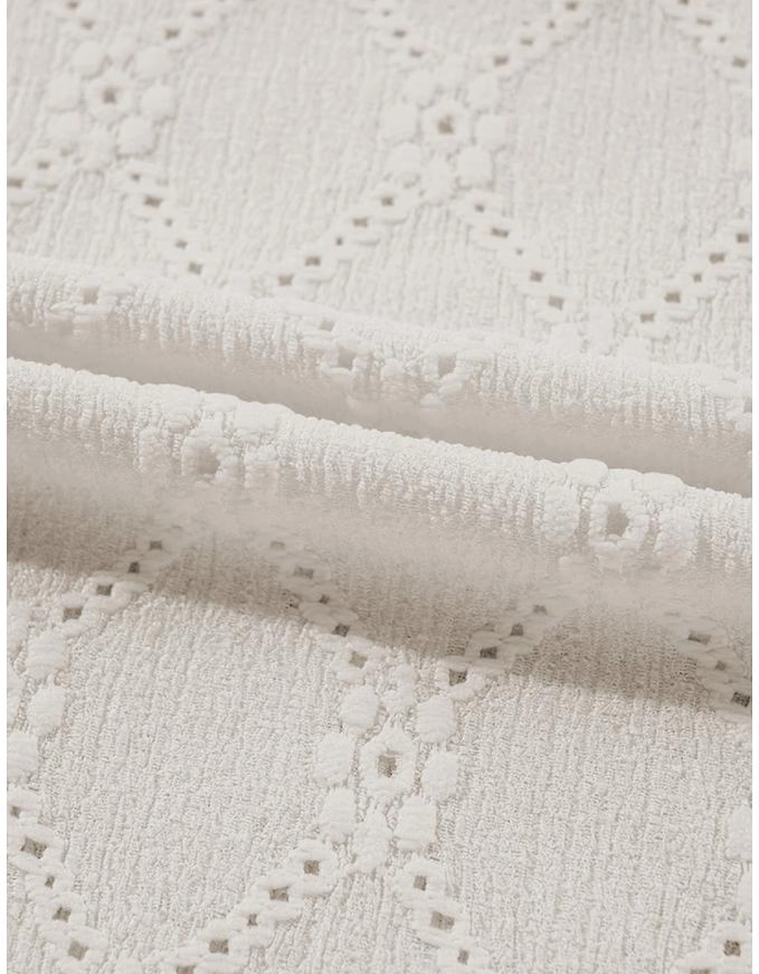 White Geometric Embroidered Slim Fit O Neck T Shirt