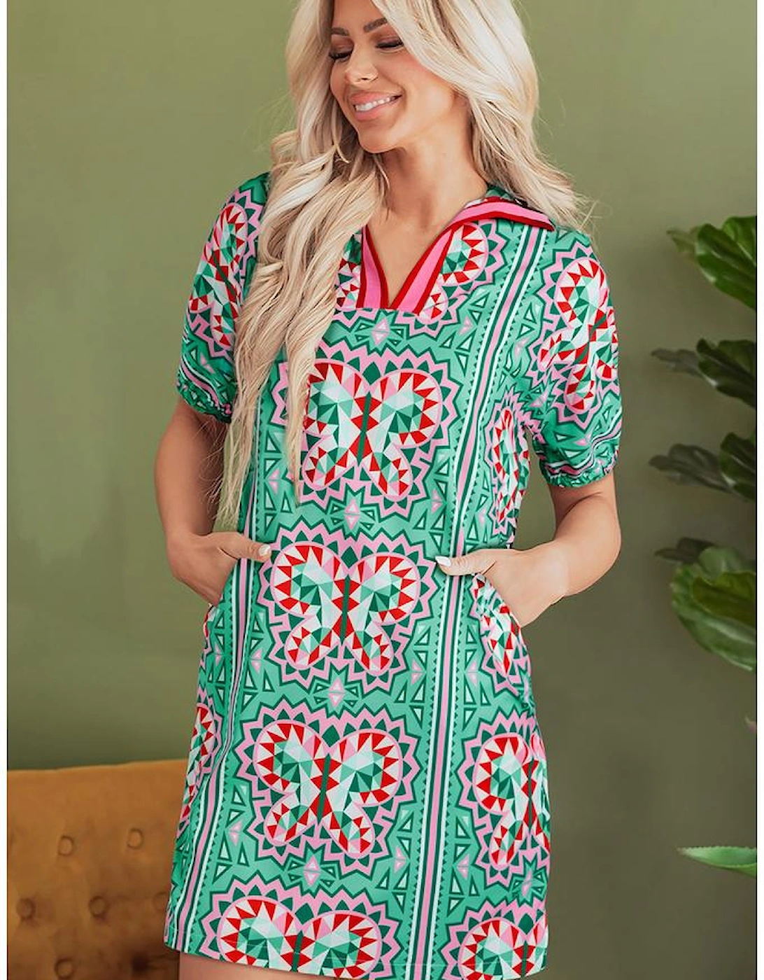 Mint Green Geometric Butterfly Print Split Neck Short Sleeve Dress