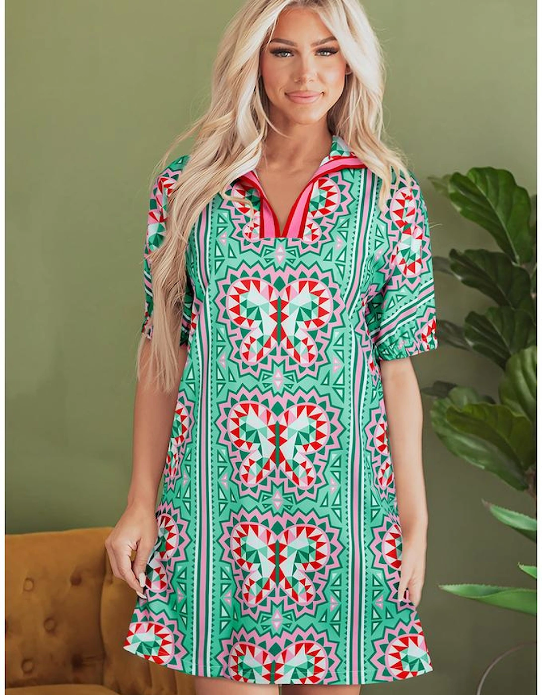 Mint Green Geometric Butterfly Print Split Neck Short Sleeve Dress