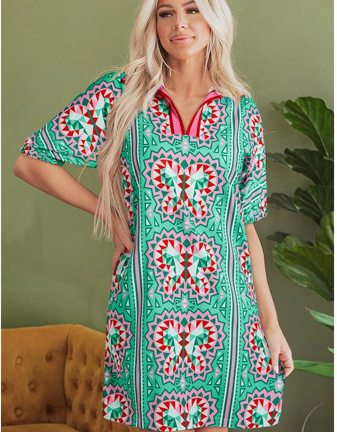 Mint Green Geometric Butterfly Print Split Neck Short Sleeve Dress