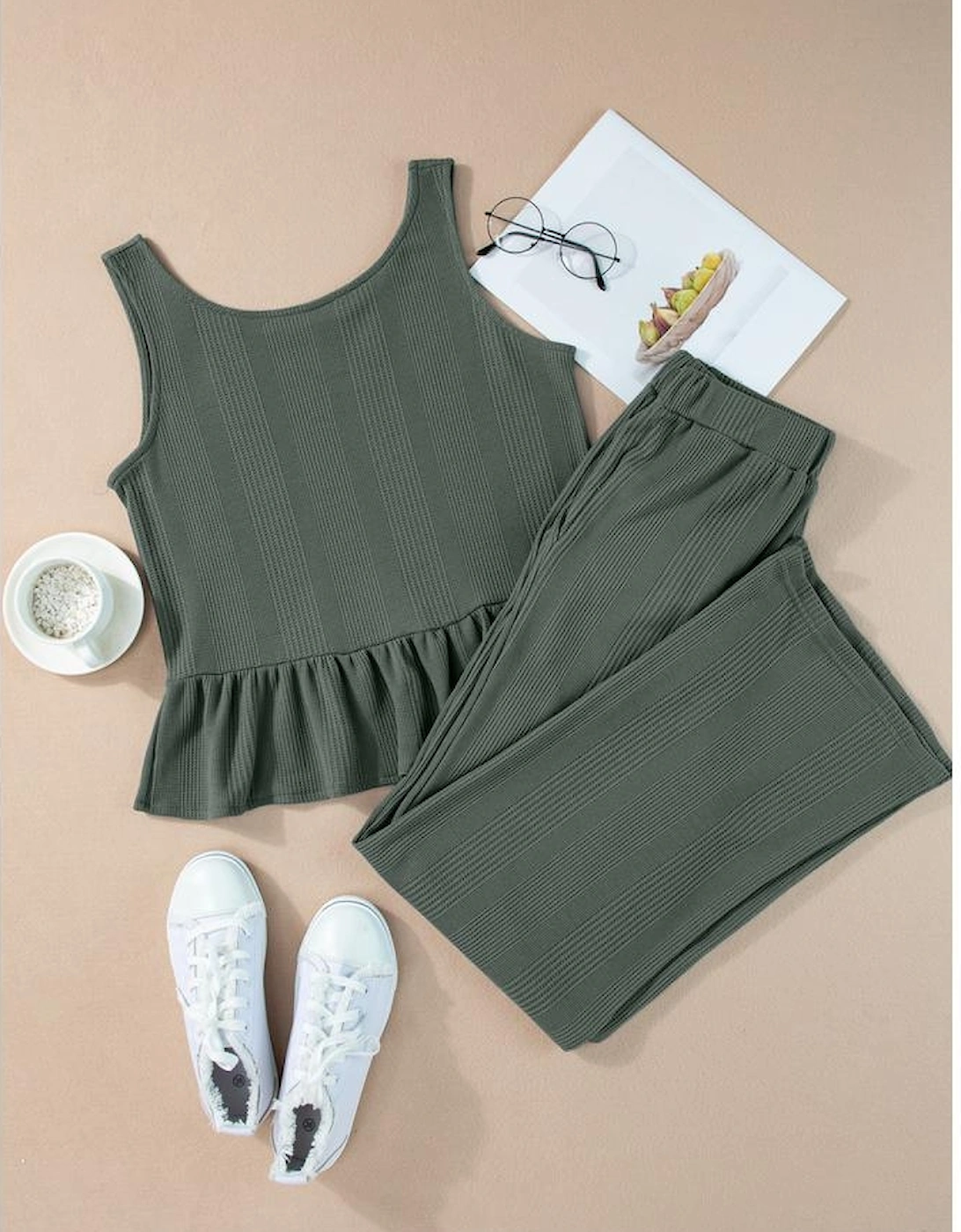 Duffel Green Solid Color Ribbed Ruffle Tank Top and Pants Set