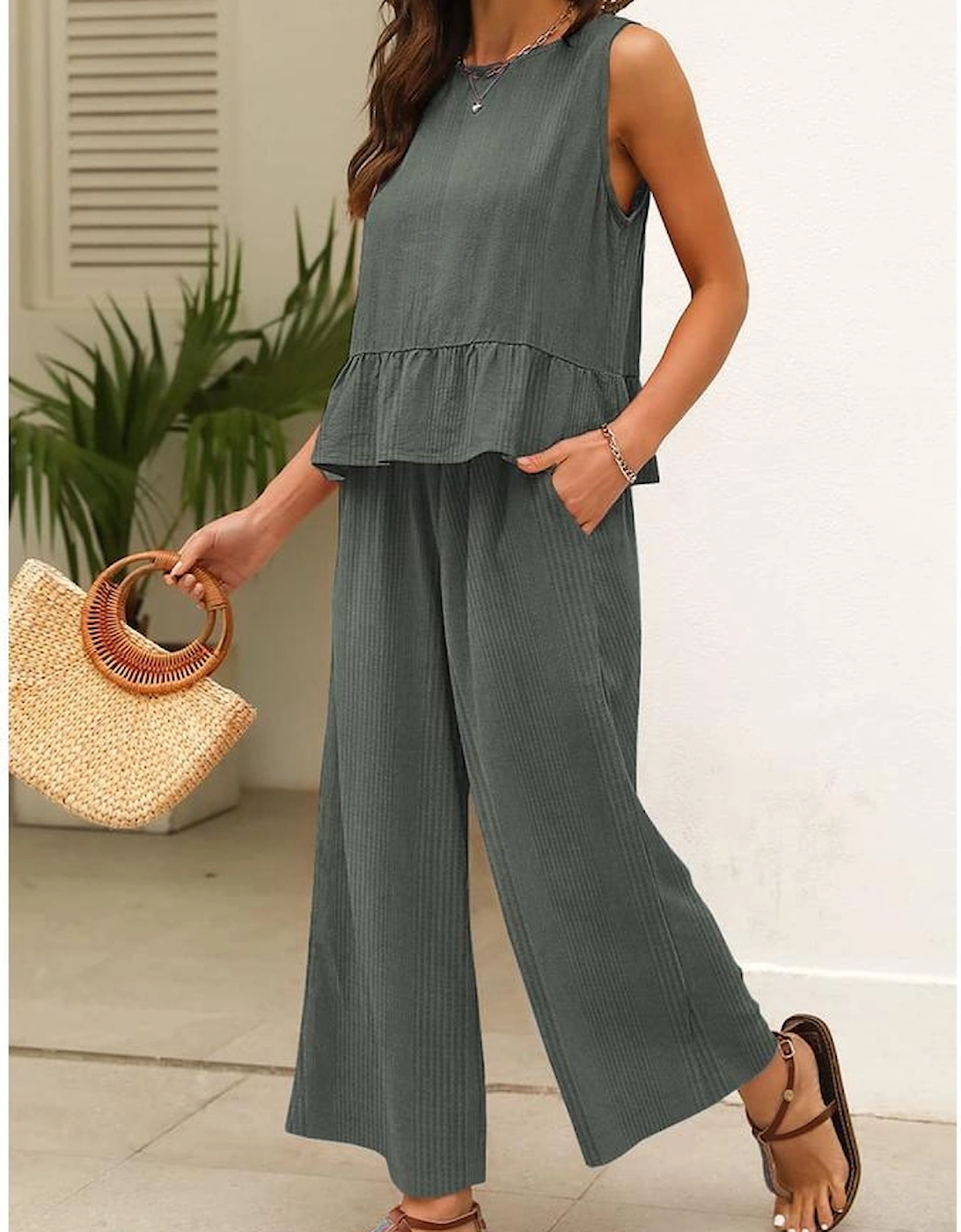Duffel Green Solid Color Ribbed Ruffle Tank Top and Pants Set