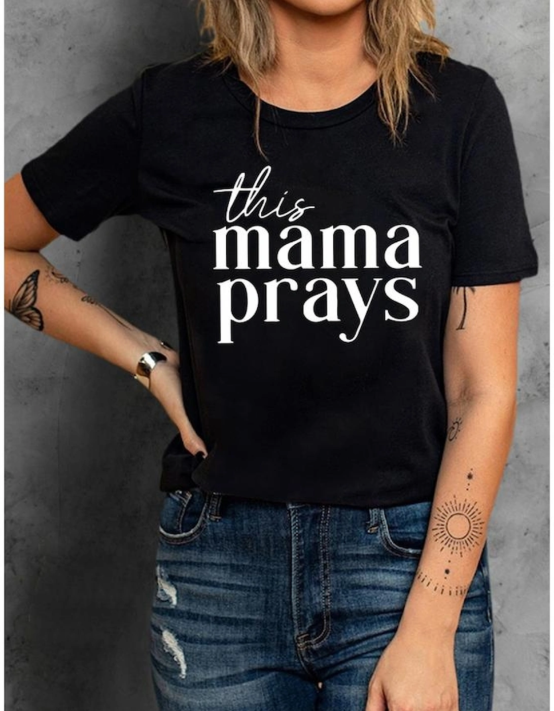 Black This mama prays Graphic Plain Tee
