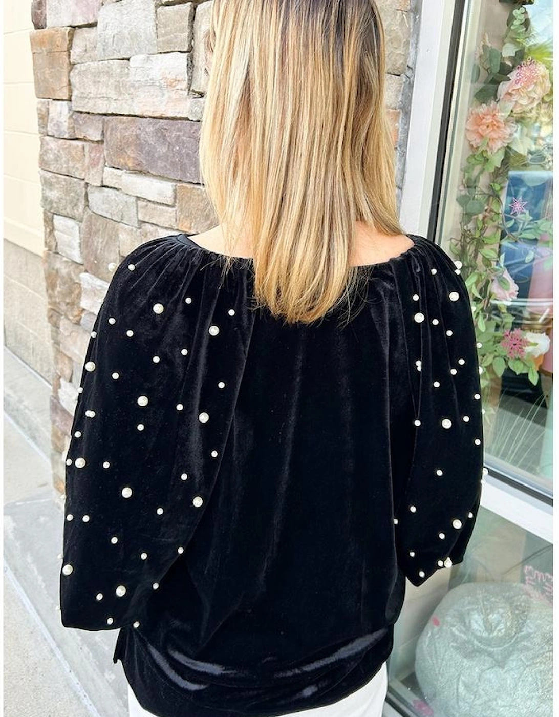Black Pearl Beaded Half Sleeve Velvet Top