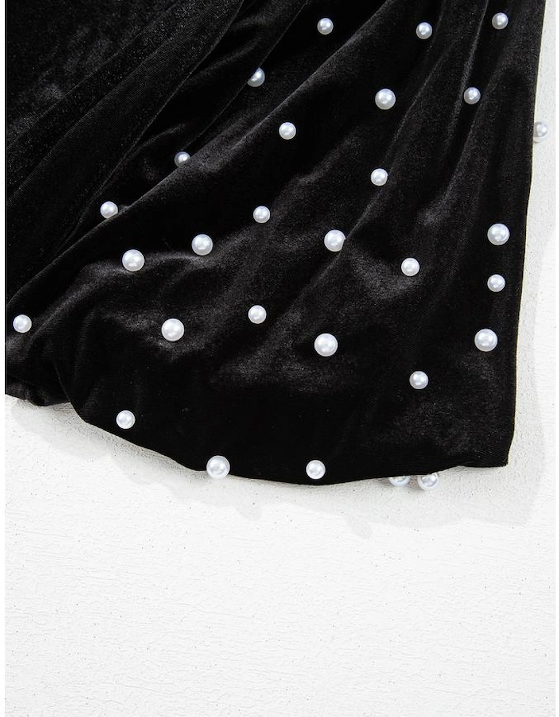 Black Pearl Beaded Half Sleeve Velvet Top