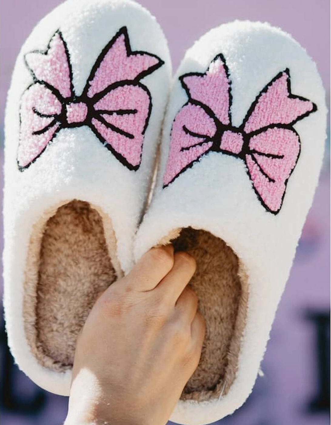 White Cute Bowknot Pattern Fuzzy Winter Home Slippers