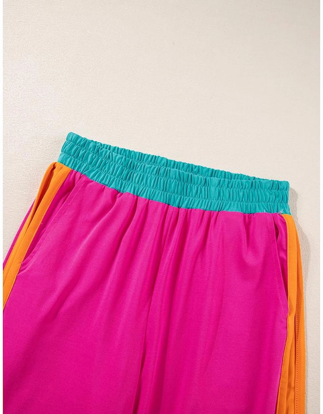 Strawberry Pink Color Block Detail Casual Two-piece Set