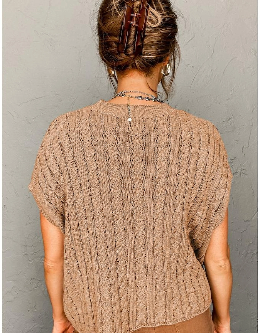 Light French Beige Crew Neck Cable Knit Short Sleeve Sweater