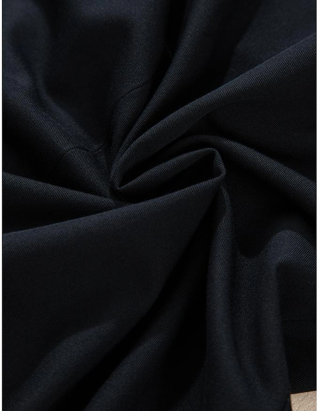 Black Lapel Flap Pocket Buttoned Blazer