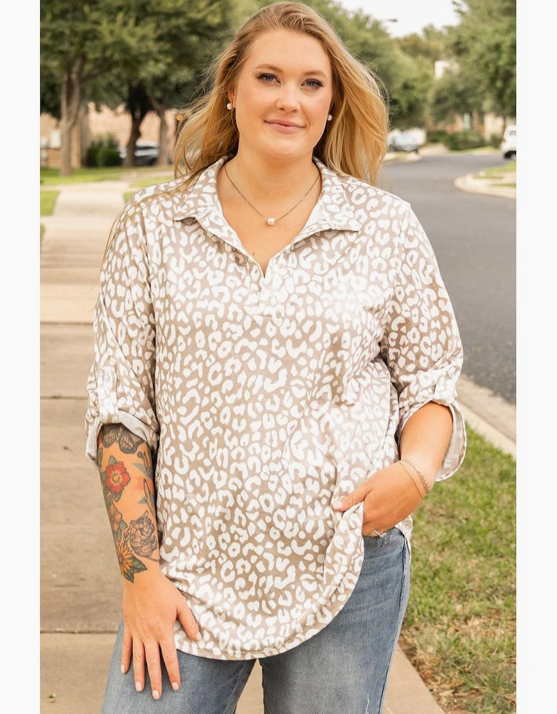 Apricot Leopard Tab Sleeve V Neck Plus Size Top