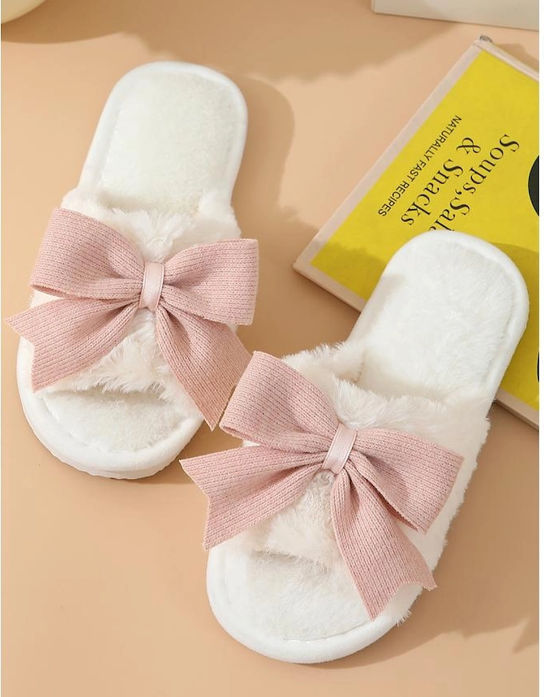 White Bow Knot Decor Open Toe Plush Slippers