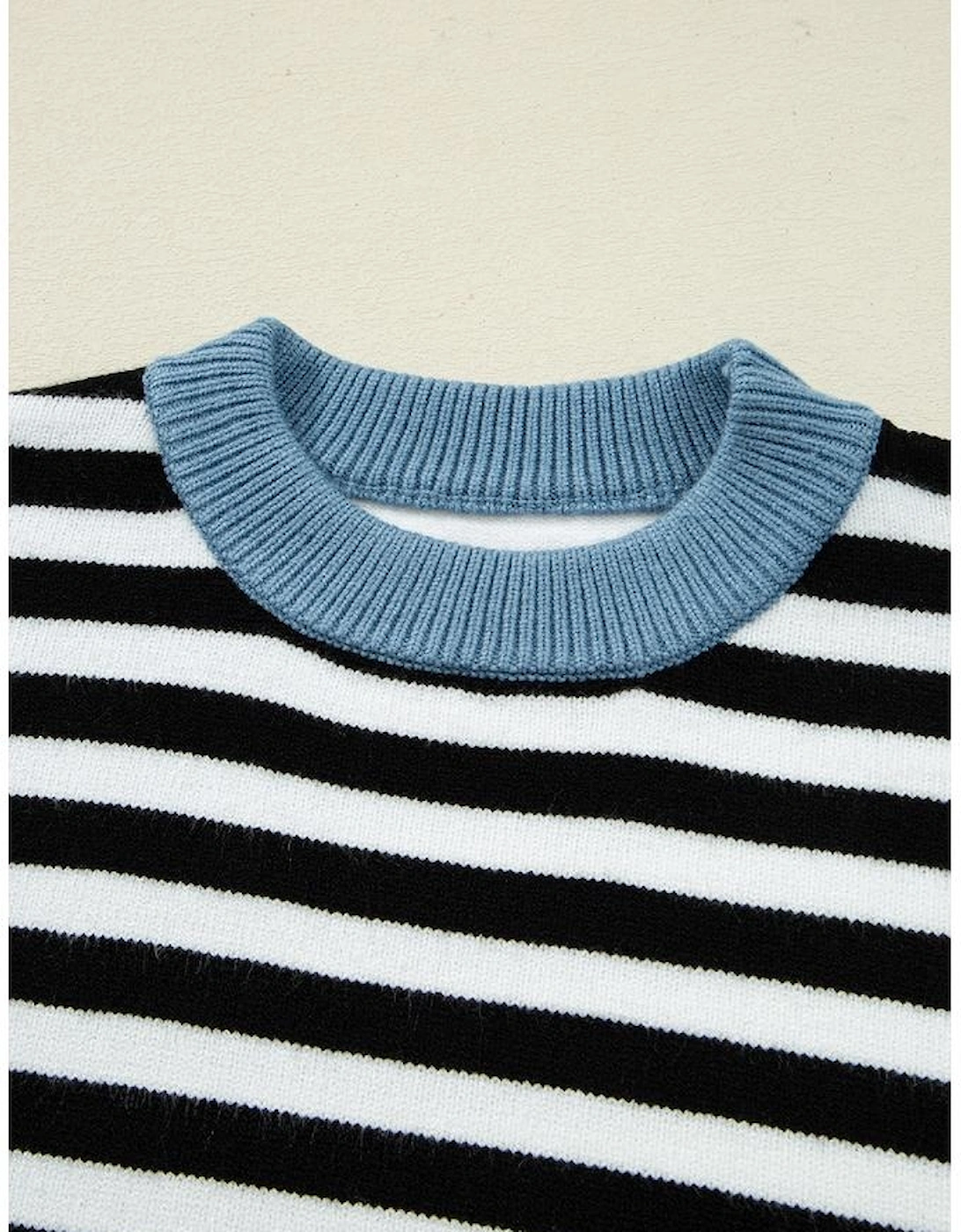 Color black Striped Panels Colorblock Sleeve Chic Sweater