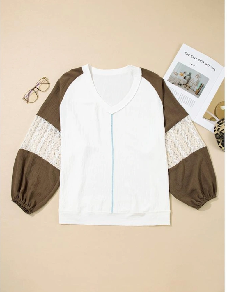 Green Colorblock Lace Patchwork Balloon Sleeve V Neck Plus Size Blouse