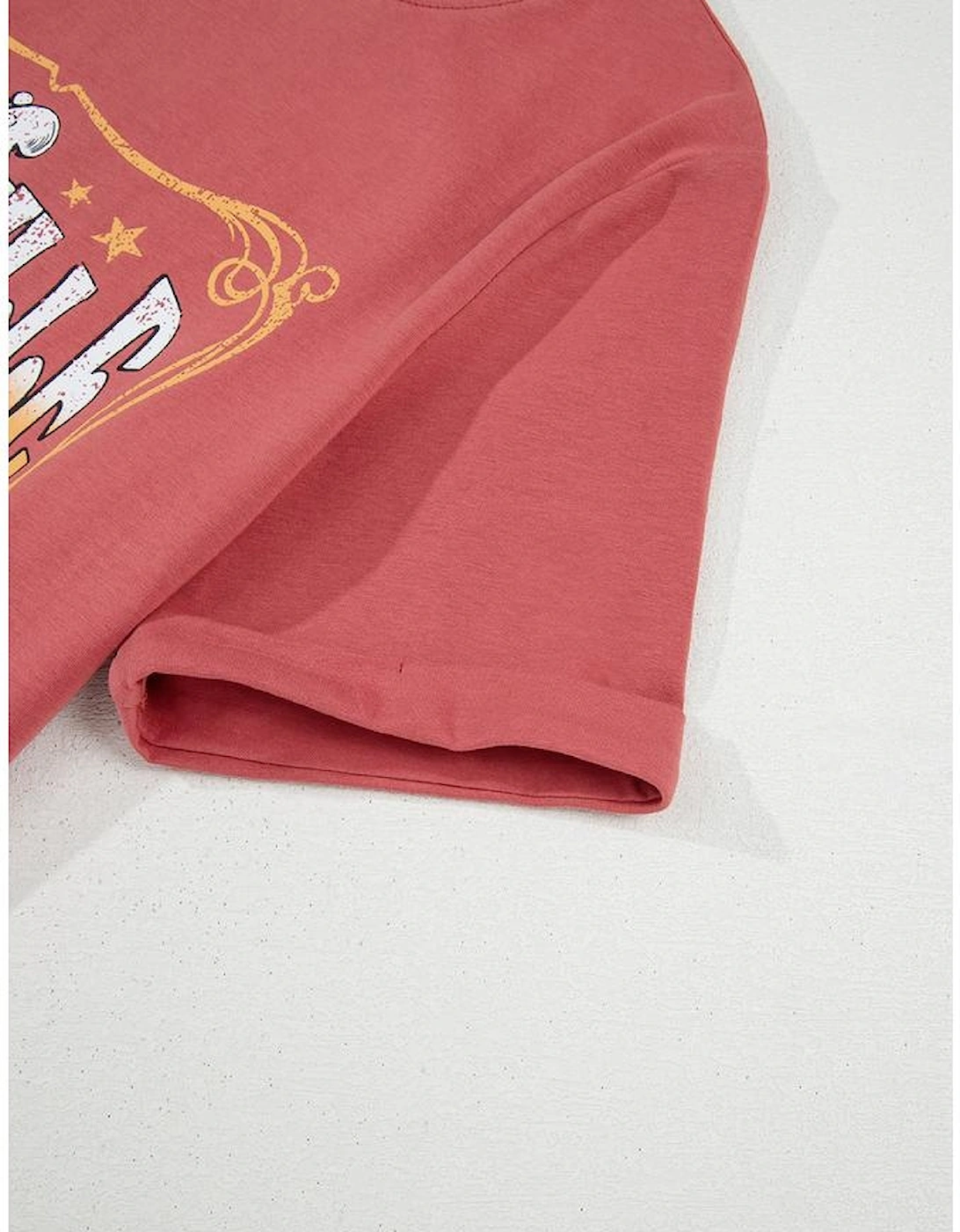 Mineral Red Nashville Music City Graphic Retro Fashion Tee