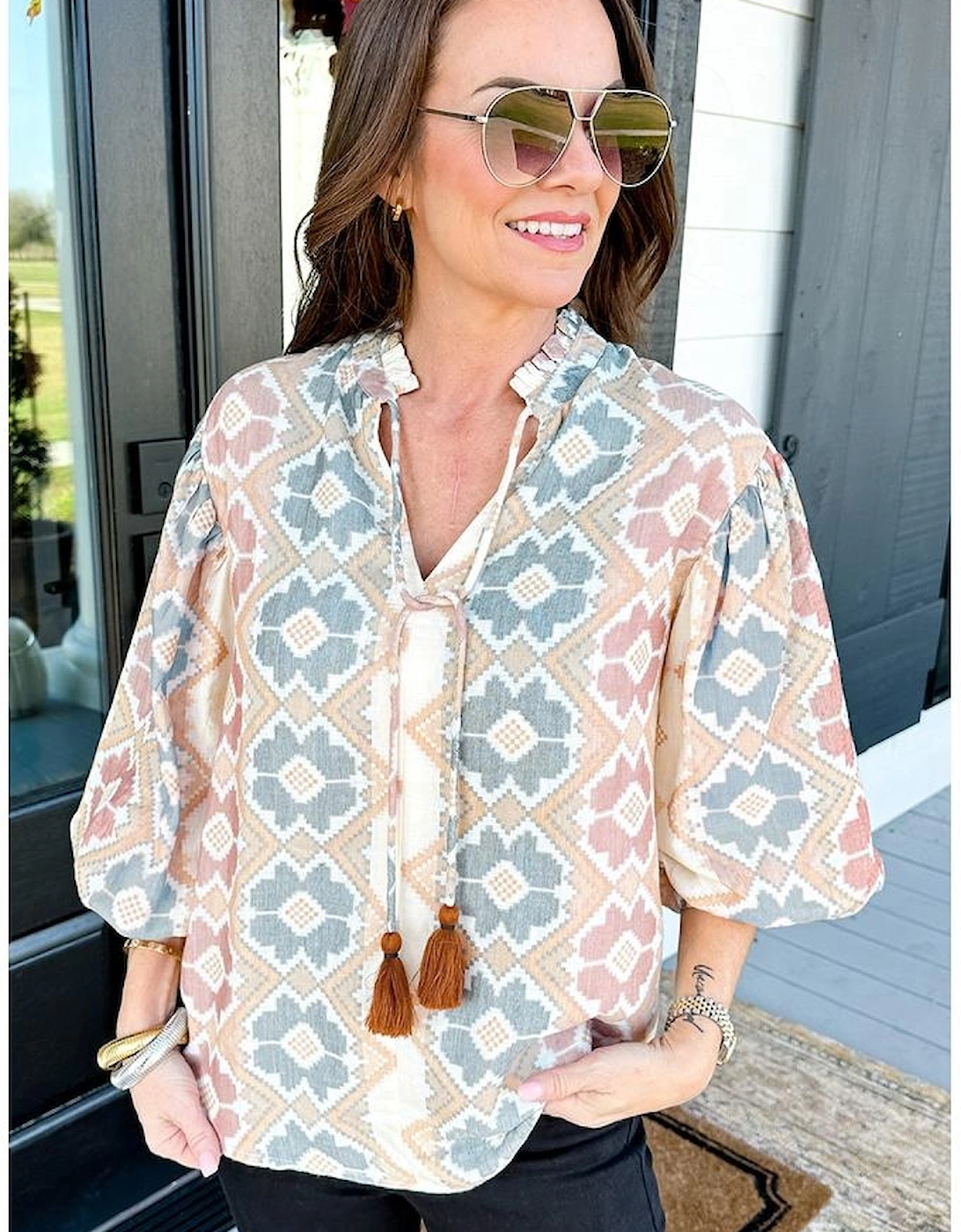 Khaki Geometric Print Tassel Tie Split Neck Balloon Sleeve Blouse
