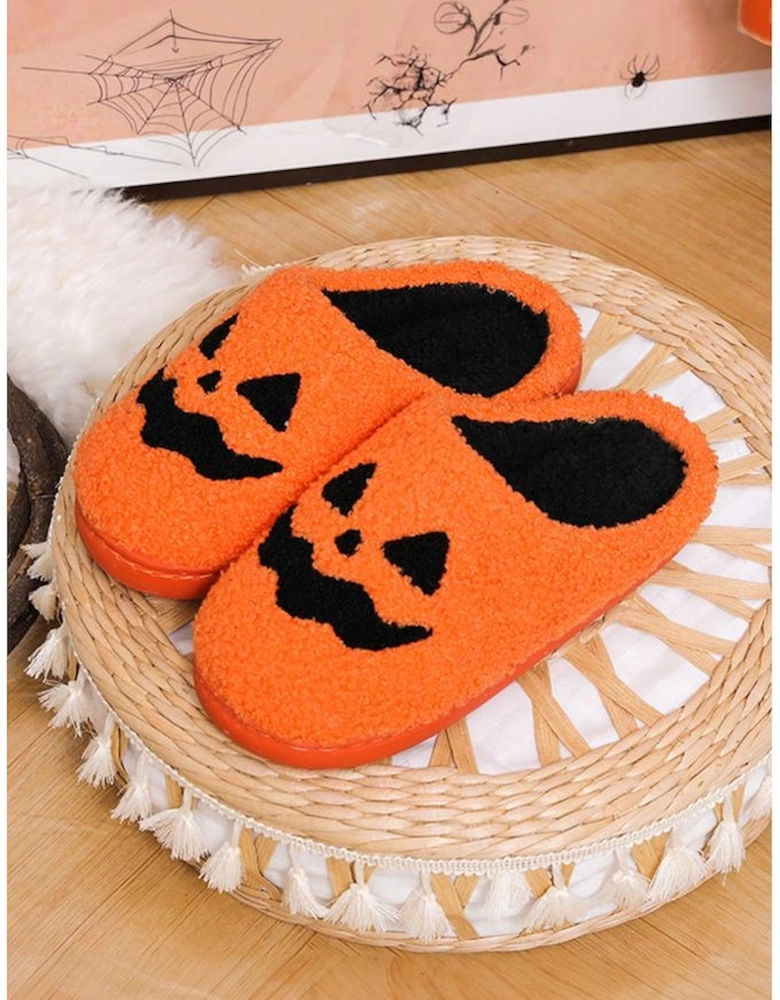Orange Halloween Pumpkin Face Graphic Plush Slippers