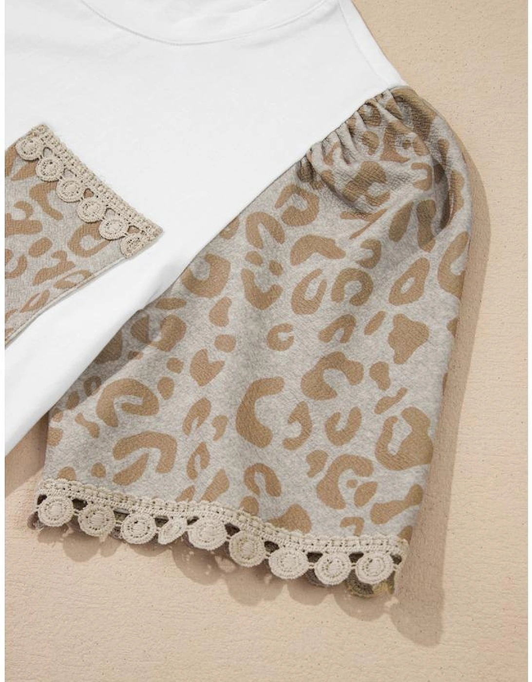 White Leopard Patchwork Crochet Lace Trim Puff Sleeve T Shirt
