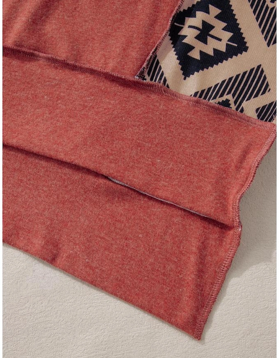 Redwood Burl Aztec Patchwork Drop Shoulder Plus Size High Low Sweatshirt