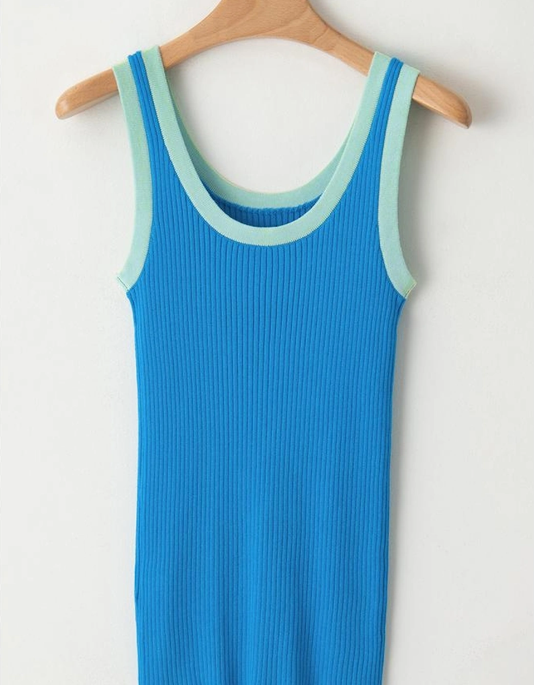 Blue Colorblock Edge Ribbed Knit U Neck Tank Top