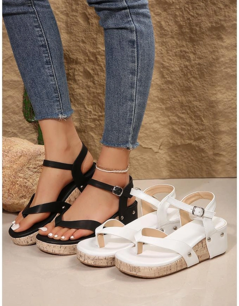 Black Flip-flops Design Faux Leather Wedge Sandals