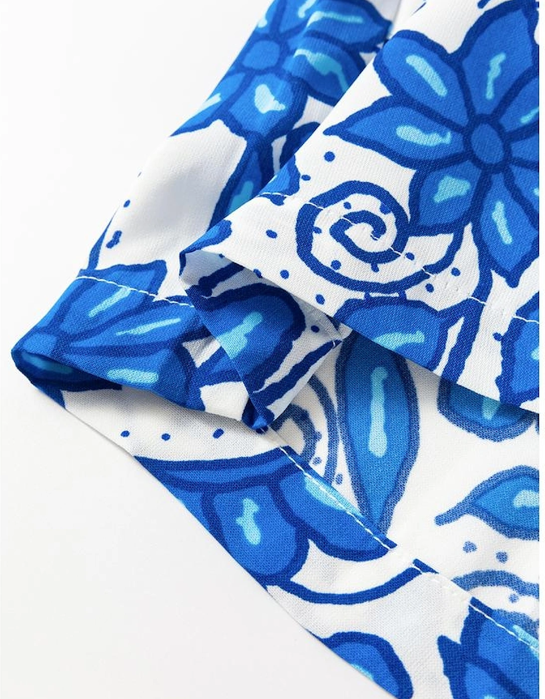 Blue Floral Print Pocketed Front Knot High Waist Casual Shorts