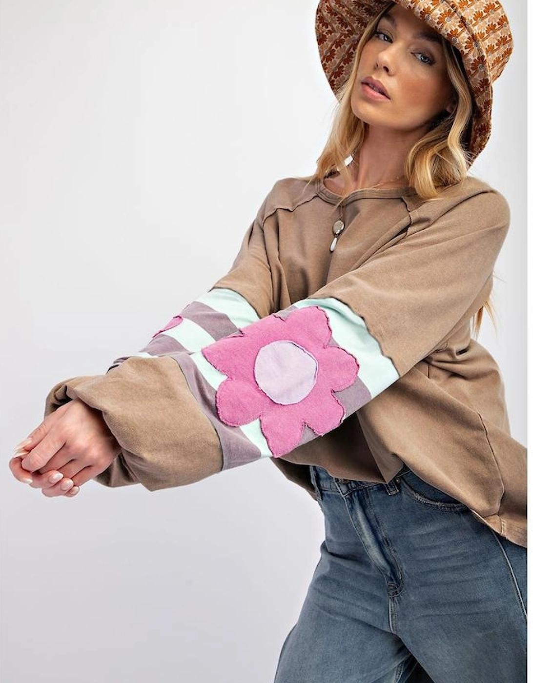 Light French Beige Flower Striped Patchwork Puff Sleeve Loose Sweatshirt