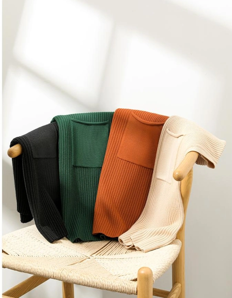 Blackish Green Patch Pocket Ribbed Knit Short Sleeve Sweater