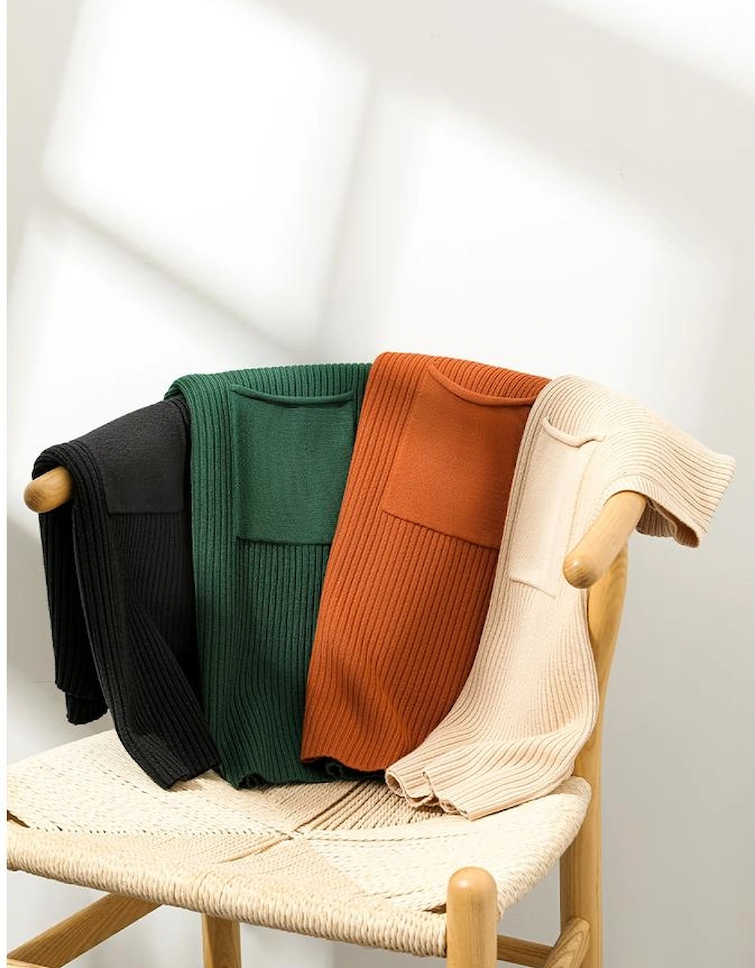 Blackish Green Patch Pocket Ribbed Knit Short Sleeve Sweater