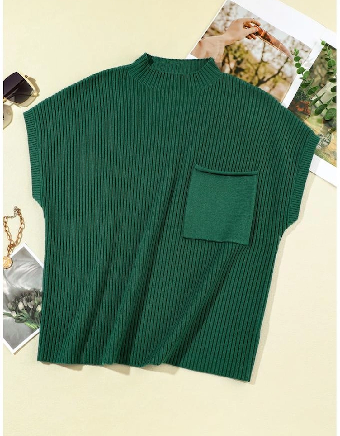 Blackish Green Patch Pocket Ribbed Knit Short Sleeve Sweater