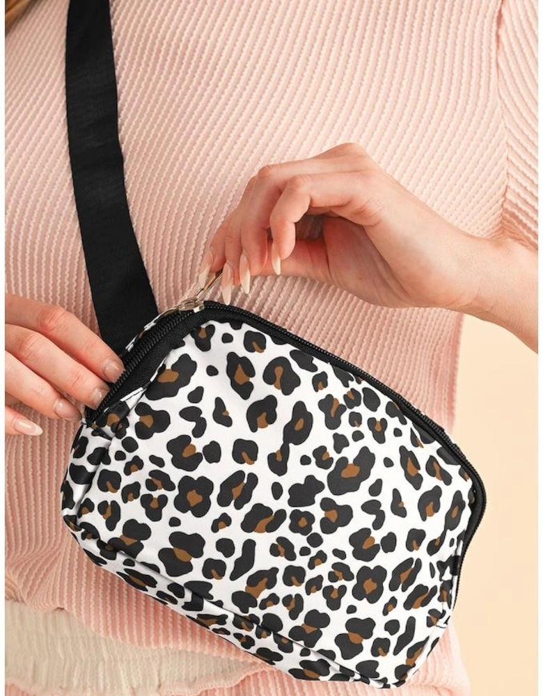 White Cheetah Print Multi Interlayer Zipped Crossbody Bag