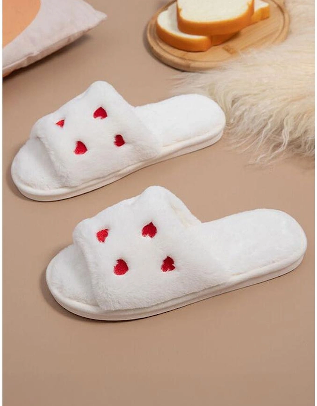 Azura Exchange White Valentines Heart Embroidered Fuzzy Winter House Slippers