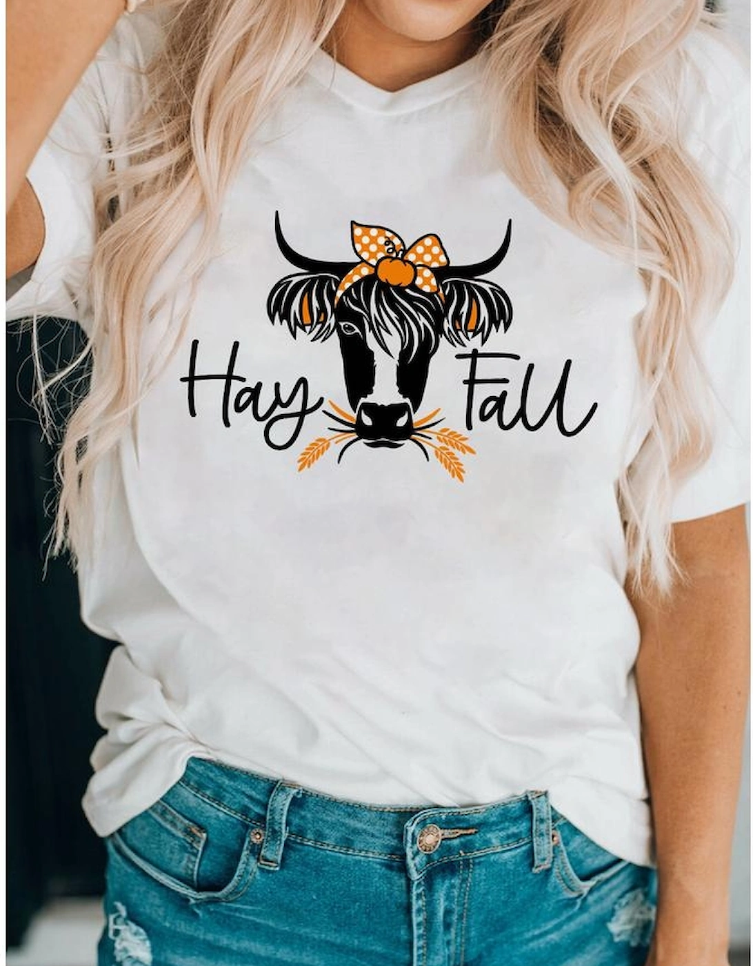 White Hay Fall Cow Head Graphic Tee