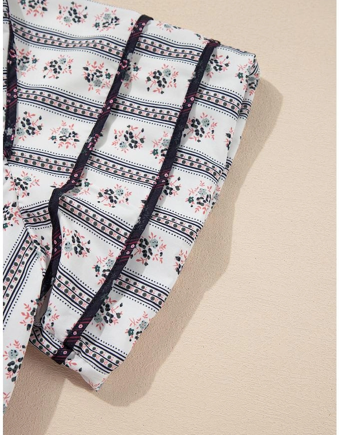 White Floral Ruffled Collar Short Puff Sleeve Printed Blouse