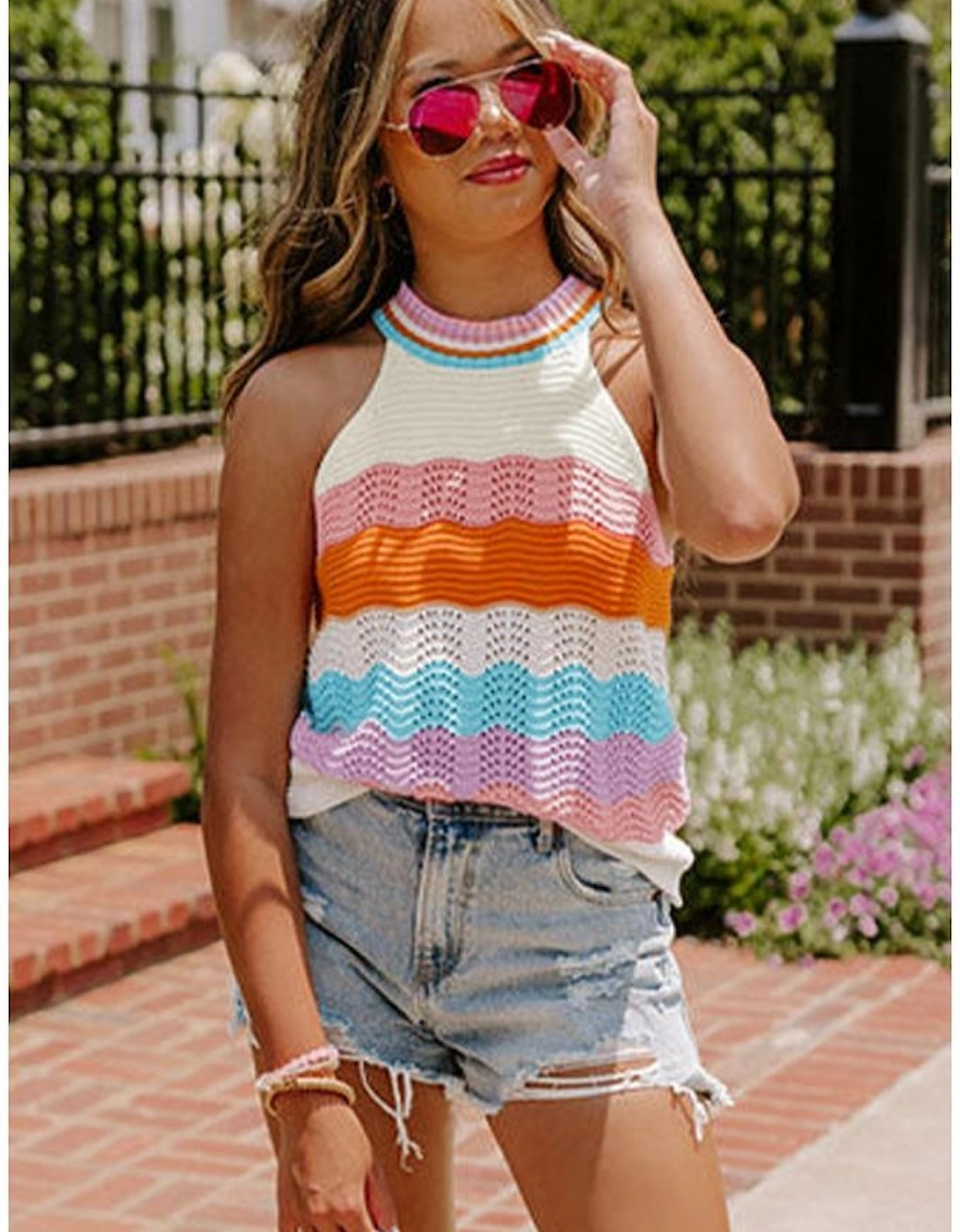 Multicolour Wavy Striped Print Textured Knit Sleeveless Sweater Top