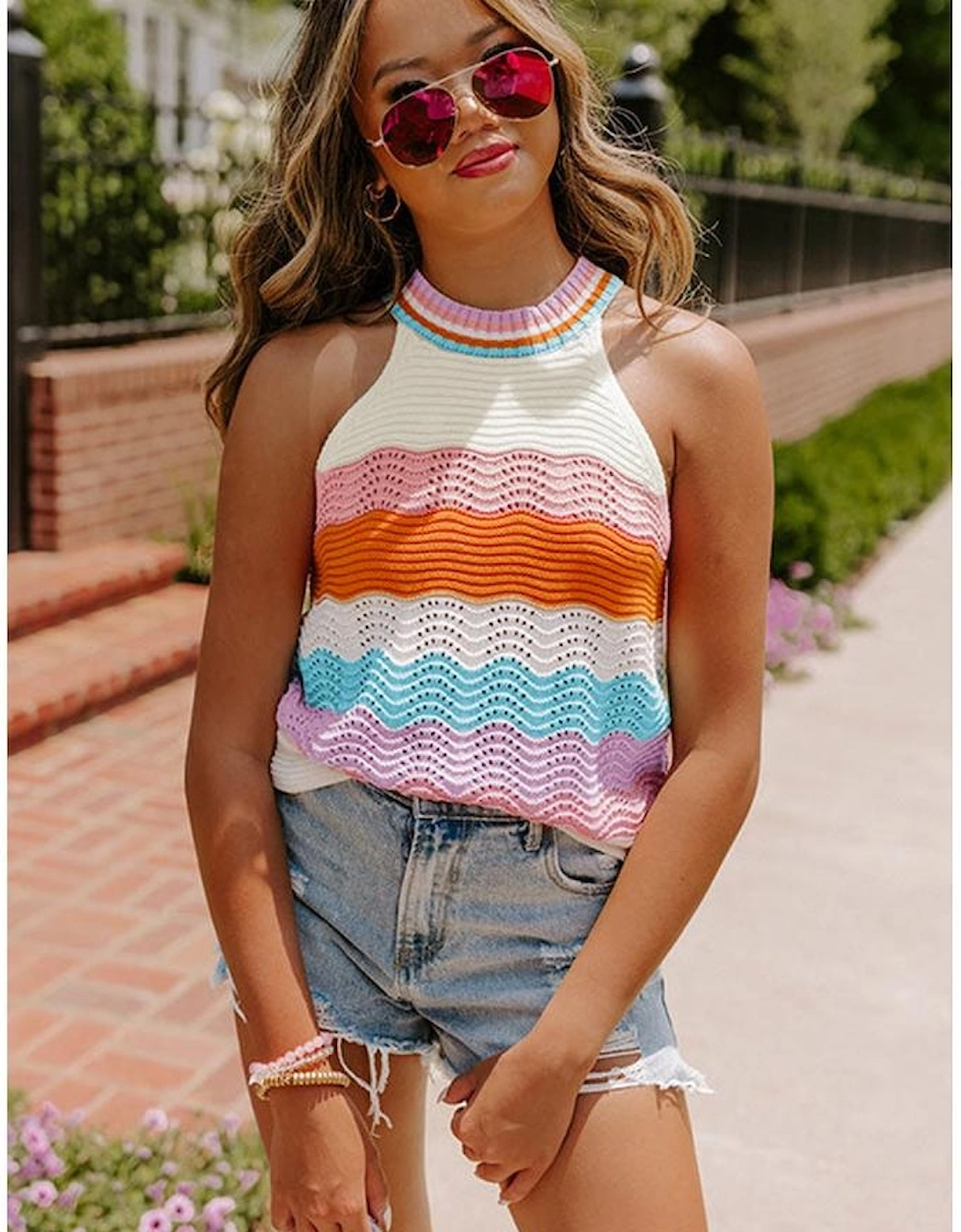 Multicolour Wavy Striped Print Textured Knit Sleeveless Sweater Top