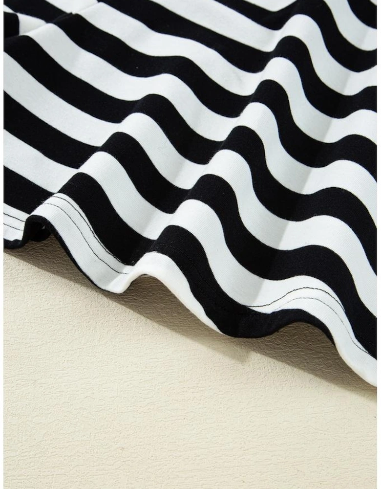 Black Stripe Color Block Edge Pullover and Shorts PLus Size Set