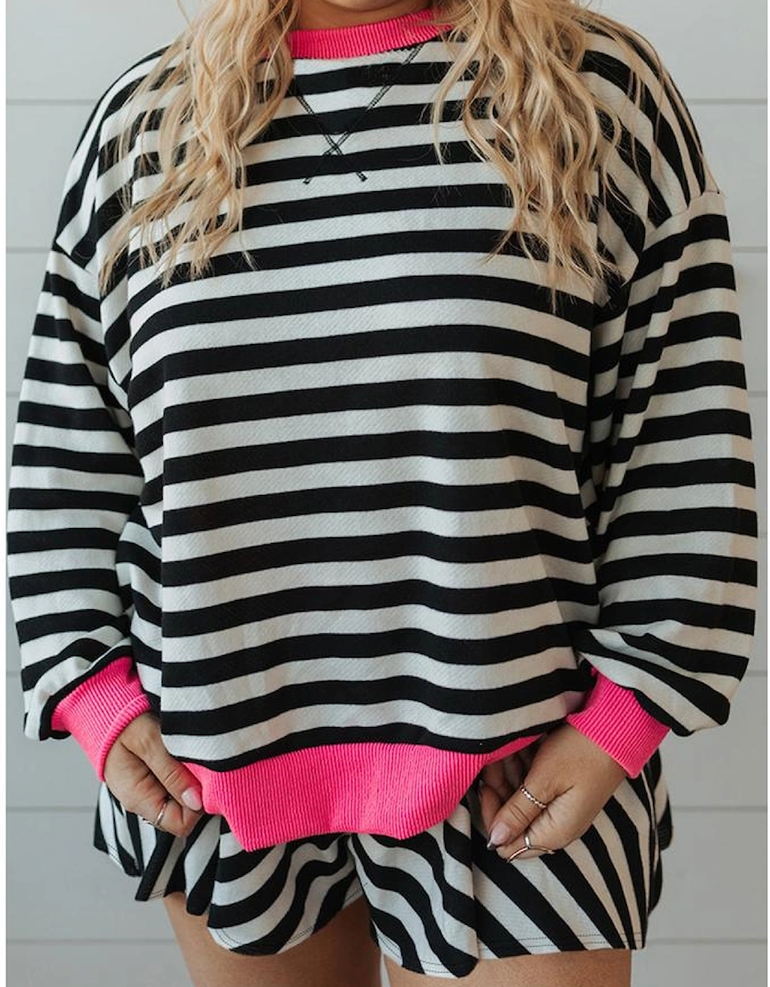 Black Stripe Color Block Edge Pullover and Shorts PLus Size Set