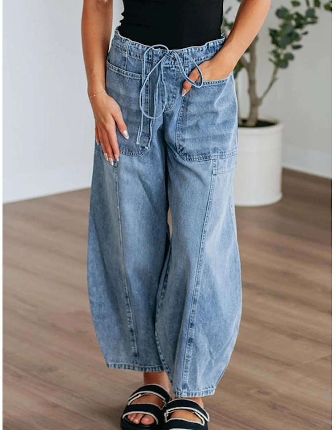 Myosotis Large Patch Pocket Drawstring Paperbag Waist Barrel Jeans