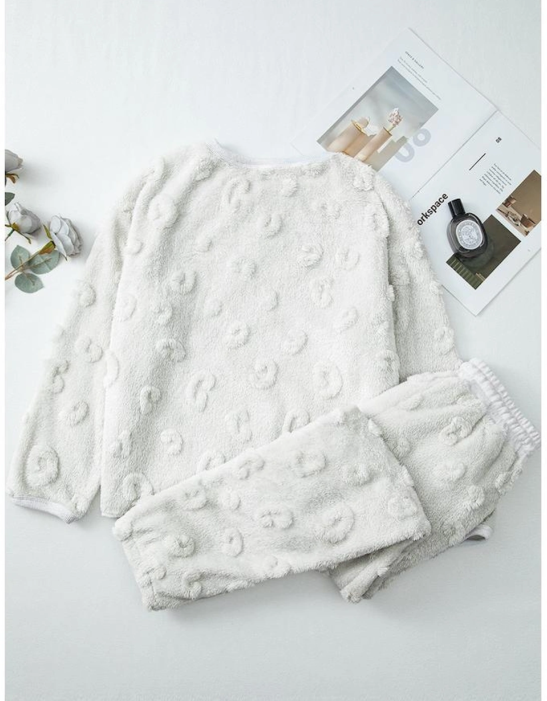 Light Grey Leopard Textured Loose Fit Fleece Lounge Set