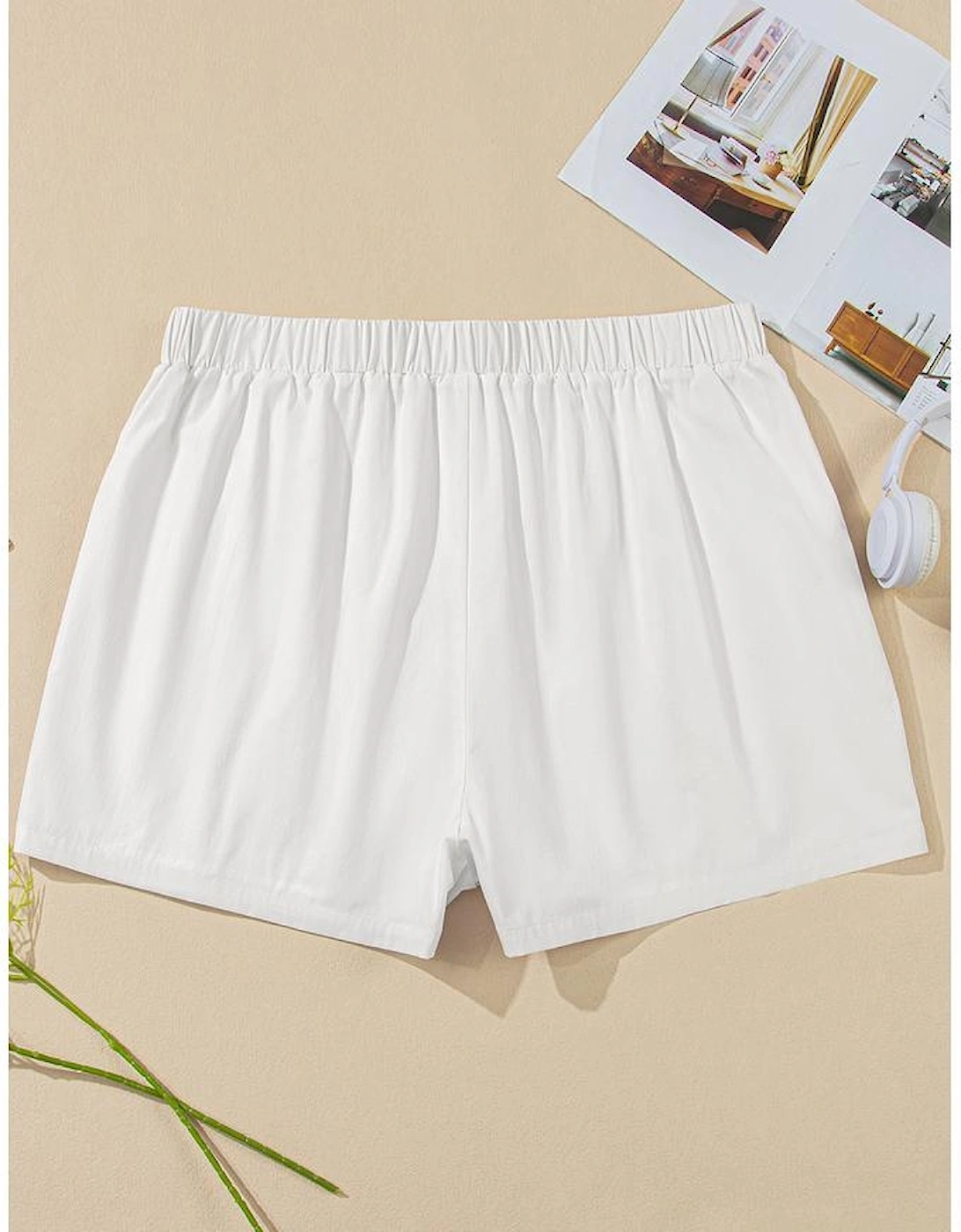 White Bow Decor Pockets Plus Size Shorts