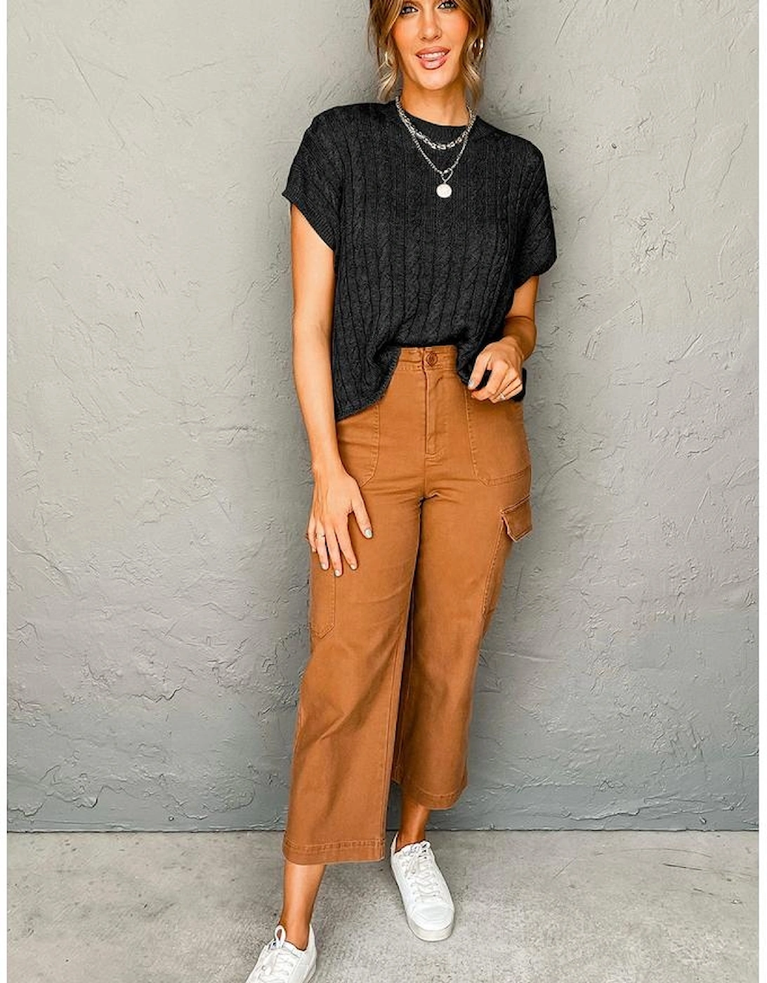 Black Crew Neck Cable Knit Short Sleeve Sweater